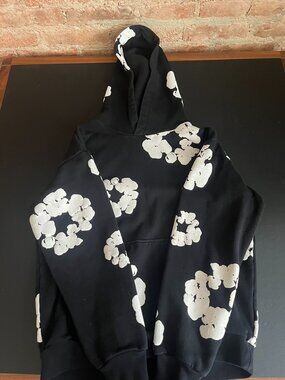 Denim Tears Cotton Wreath Graphic Black Hooded Sweatshirt Men's Small